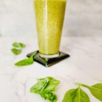 Green smoothie made without milk