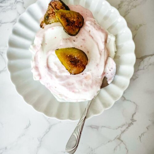 Roasted figs with honey